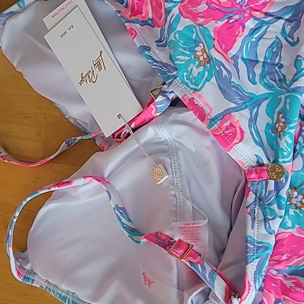 Lilly Pulitzer Dalhia One-Piece Swimsuit in Multi Beachside Haven Swim - Picture 6 of 10